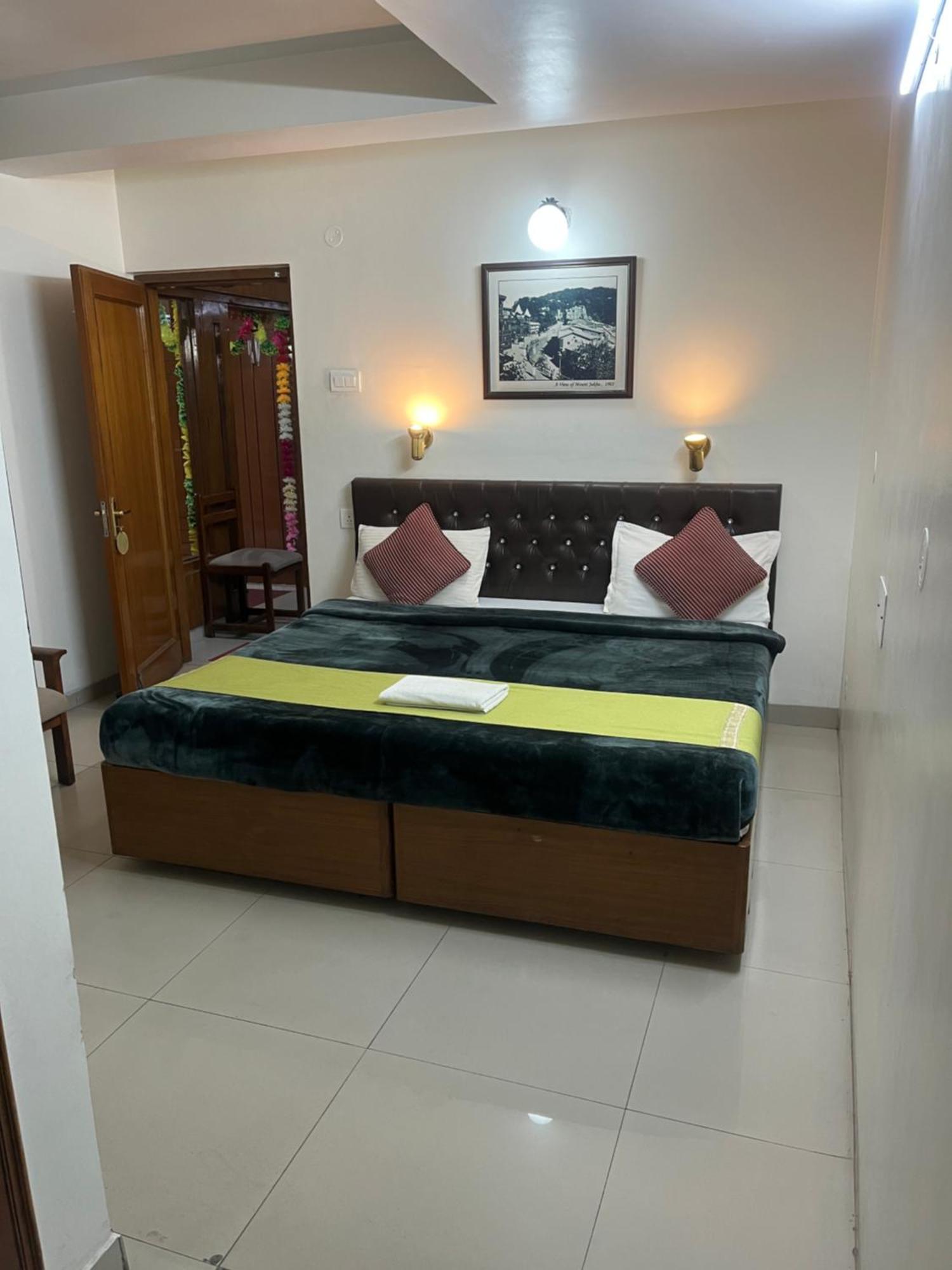 Tara Home Shimla Near Mall Road Zewnętrze zdjęcie