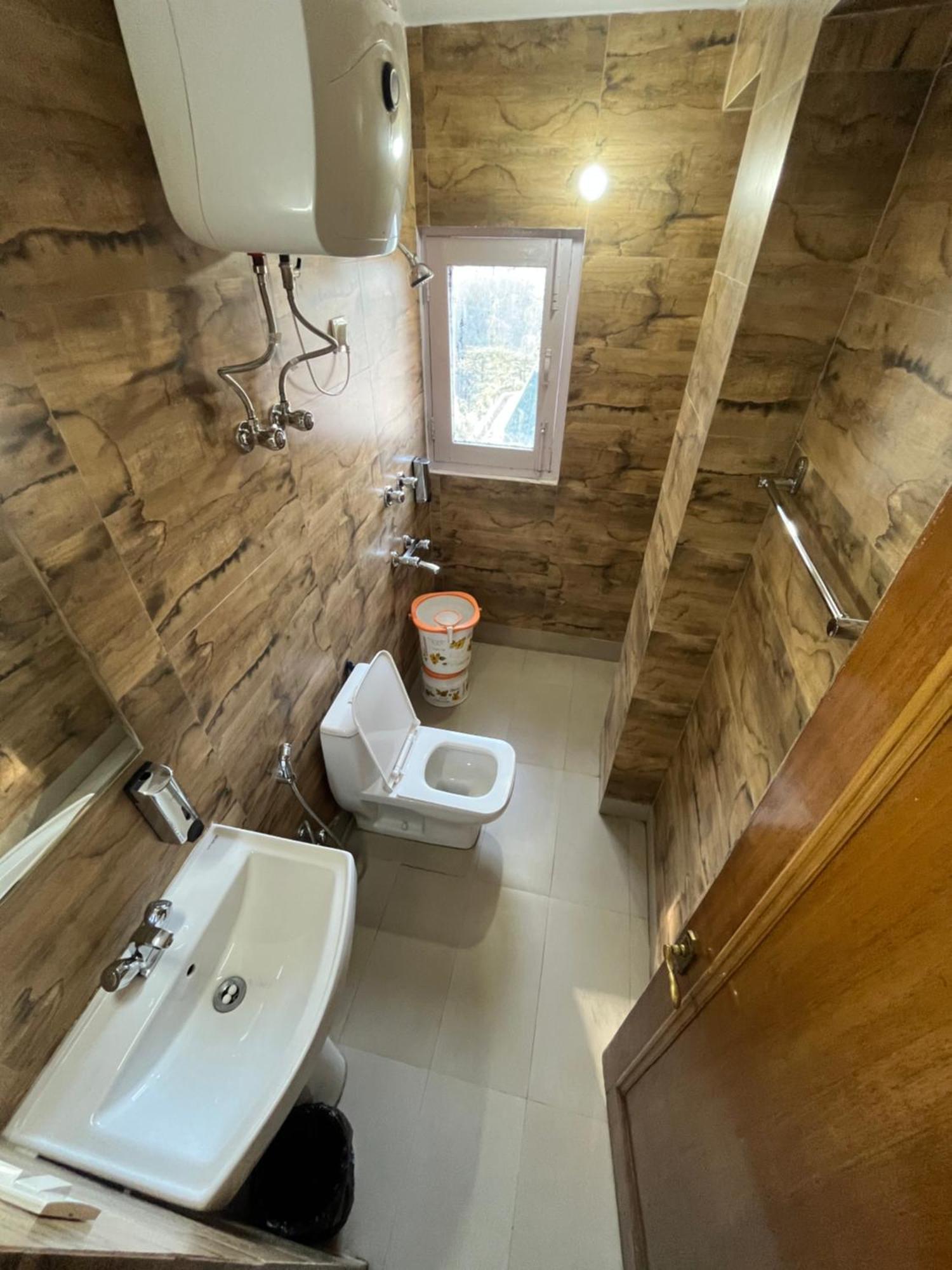 Tara Home Shimla Near Mall Road Zewnętrze zdjęcie